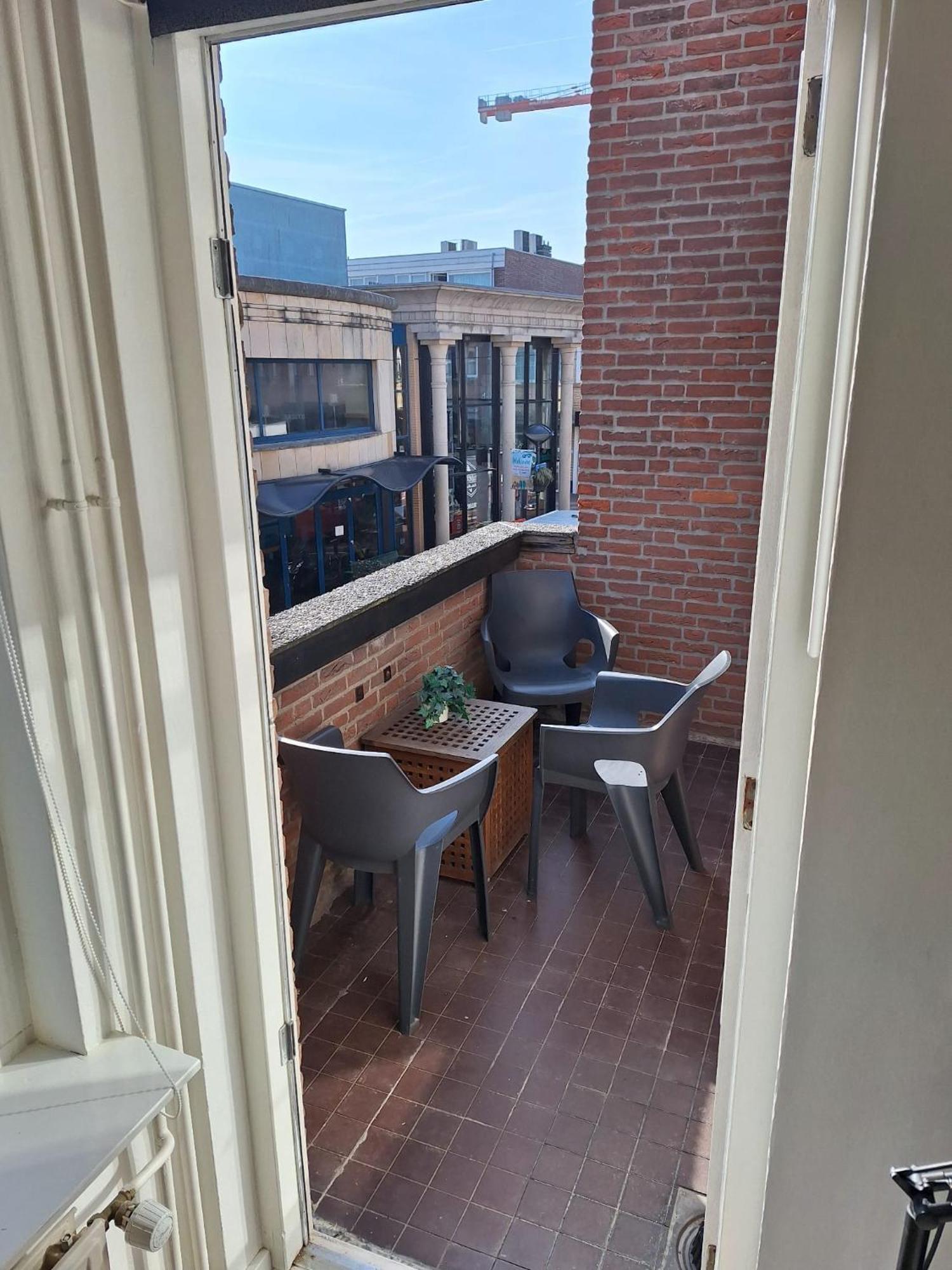 Apartment Duinvos 150M From The Beach Noordwijk Bagian luar foto